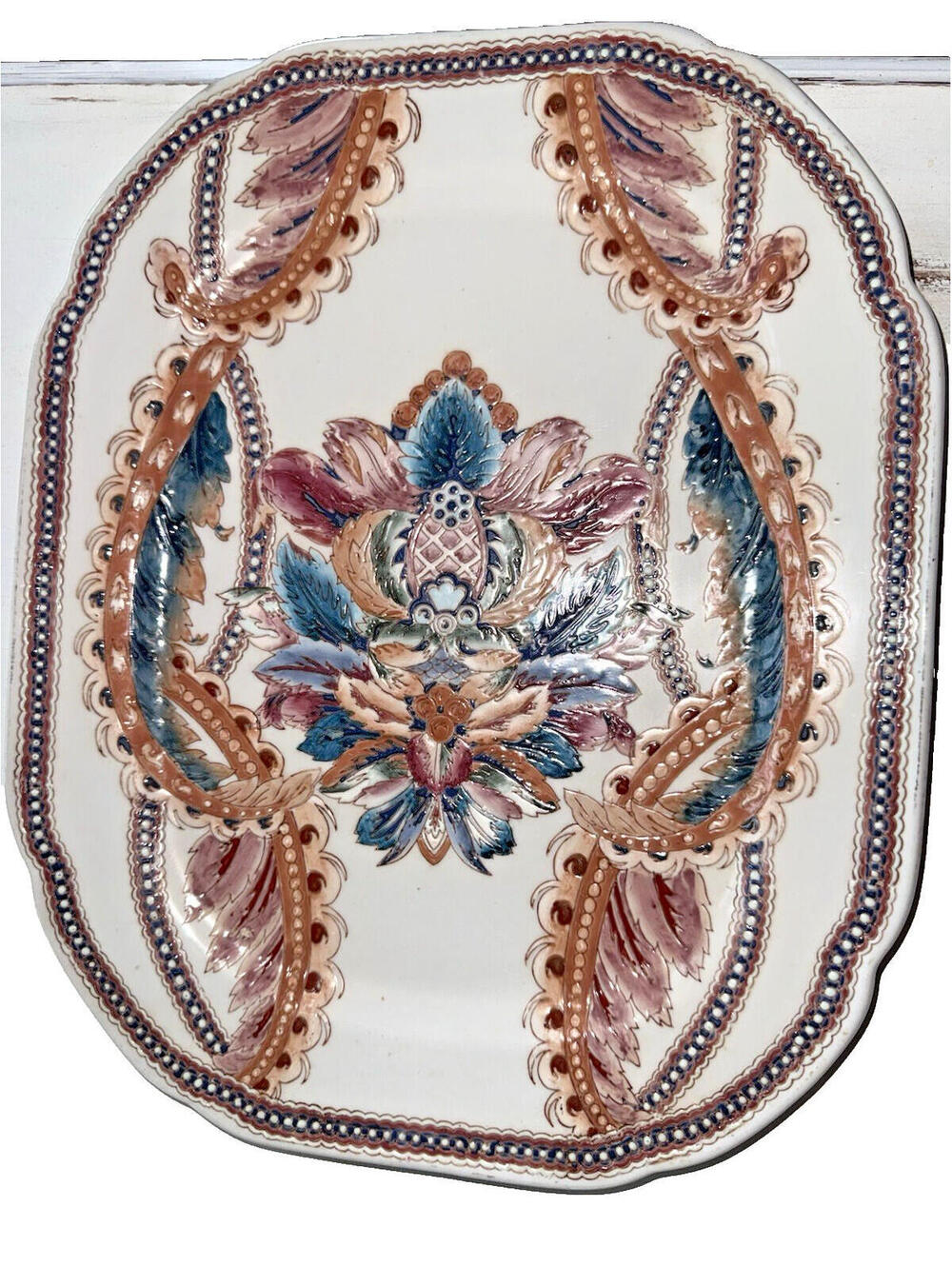 Vintage Chinese Decorative Floral Platter/Charger w/feather design